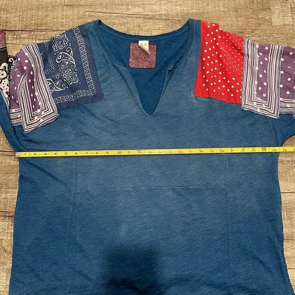 We The Free - Shibuya Patchwork Tee Blue Bandana Mix Print Festival Boho - SizeS - Picture 9 of 10
